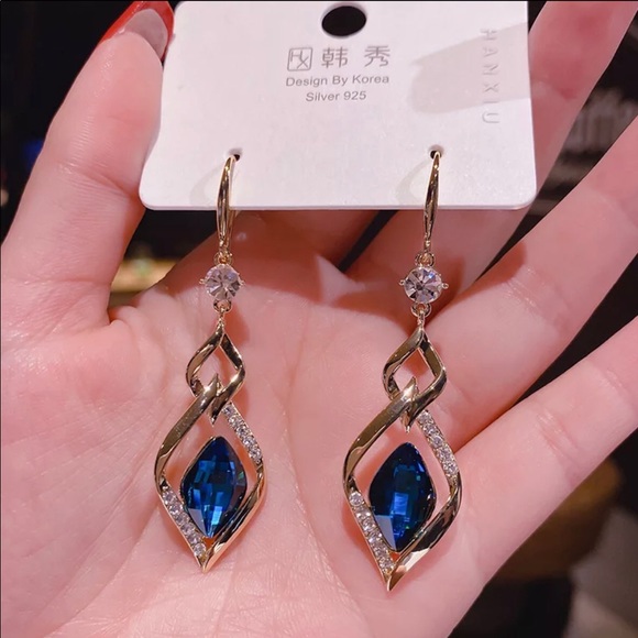 Royal Blue Crystal Geometry Shaped Dangle Earrings By Korea Designer - Picture 5 of 8